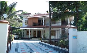 Anand Homestay